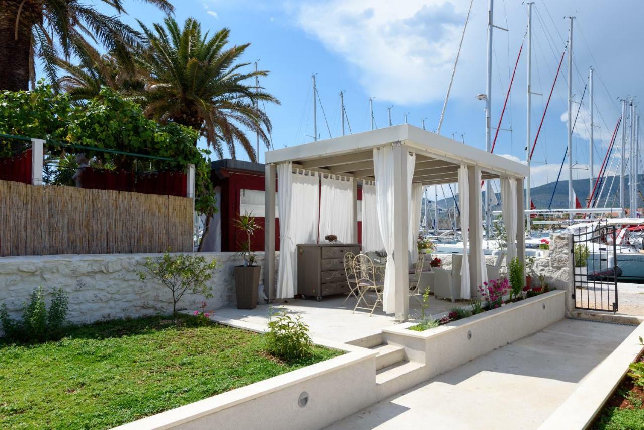 Studio Tironi 2 -Sonja Lägenhet Trogir Exteriör bild